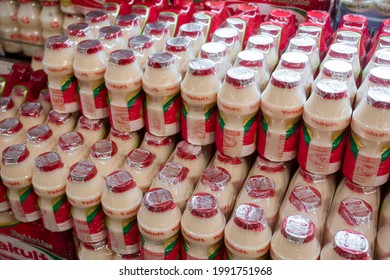 Manila, Philippines - June 2021: Yakult Is A Japanese Sweetened Probiotic Milk Beverage Fermented With The Bacteria Strain Lactobacillus Paracasei Shirota. For Sale At A Supermarket.