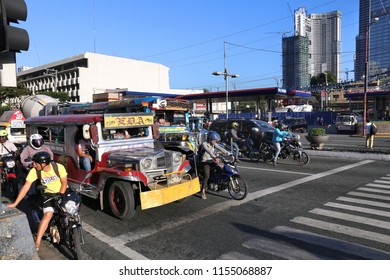 Manila Philippines November 28 2017 People Stock Photo 1155068887 ...