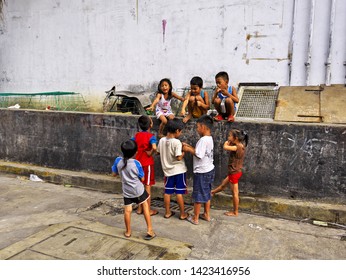 フィリピン スラム の画像 写真素材 ベクター画像 Shutterstock