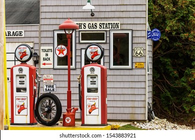 Manitowoc,WI, USA 10 24 2019 Beutifull replica old a gas station