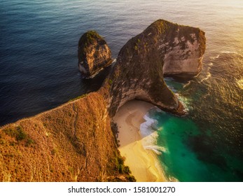 Manta Bay On Nusa Penida Island Stock Photo 1581001270 | Shutterstock