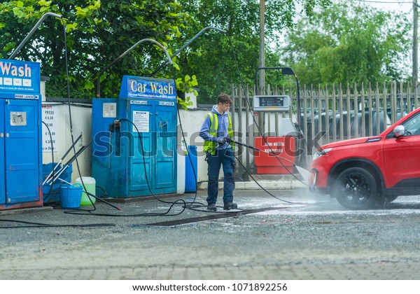  a manual car wash, taken at Longford\
town, Co. Longford, Ireland, in July,\
2017.