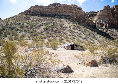 Manual Luna's Jacal In Big Bend National Park