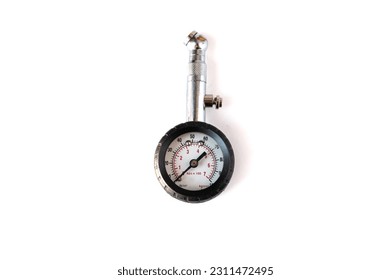 manual pressure gauge for checking the pressure in the wheels of a car, bicycle or motorcycle. Double scale in metric and inch systems
