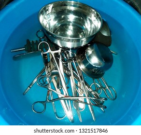 Manual Surgical Instrument Cleaning After Used , Before Sterilization