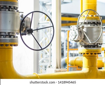 Manual valve of fuel gas filter systems in power plant.