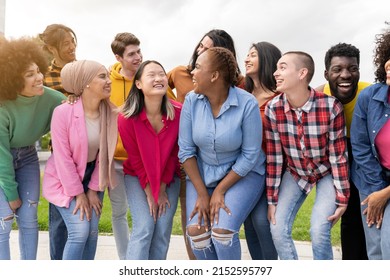 Many Beautiful People Standing Smile  Taking Portrait Outdoors - Large Group Of Happy Multiracial Friends - Young Happy Students Taking Photo Outside School