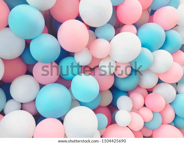 Viele Bunte Ballons Verziert Als Hintergrund Stockfoto Jetzt Bearbeiten