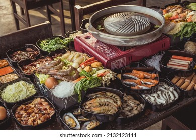 Many People Love Thai Food, And This Restaurant Focuses On Thai Steamboat, Which Is Still Relatively Rare In Kuching.