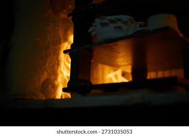 Many rustic clay in the kiln, Raw ceramic products 