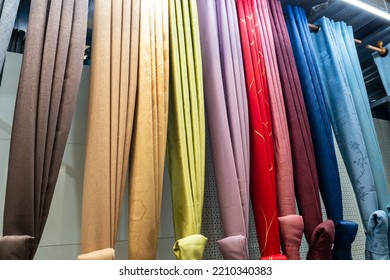 Many Styles Of Curtains In A Home Decoration Store.