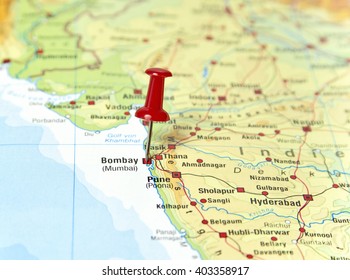 Map Of India With Pin Set On Mumbai.