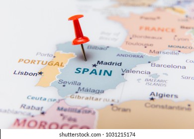 Map of Spain with a red pushpin.