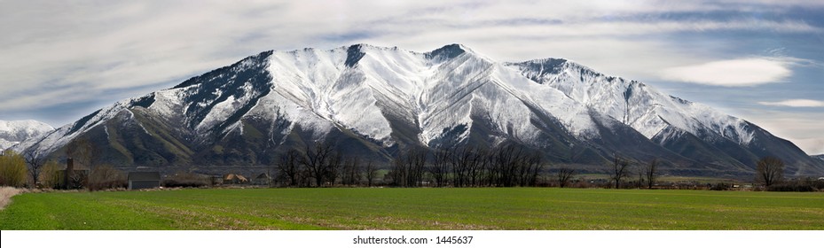 Maple Mountain In Utah Along The Wasatch Front