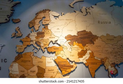 Maps different countries in each region