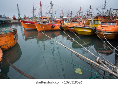 Sell On Boat Images Stock Photos Vectors Shutterstock