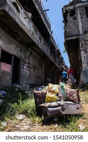 Marawi City, Philippines - May 10, 2018: A Year After The Marawi Siege, Residents Were Allowed To Salvage Whatever They Can From Their Homes At Ground Zero.