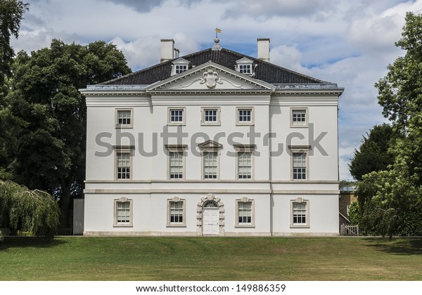 Marble Hill House (architect Roger Morris) is on\
northern banks of River Thames, situated halfway between Richmond\
and Twickenham, UK. Marble Hill House is a beautiful 18th Century\
Palladian Villa.