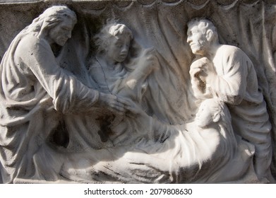 Marble Statue Of People Begging For Jesus