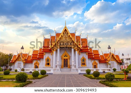 The Marble Temple, Wat Benchamabopit Dusitvanaram in Bangkok, Thailand

