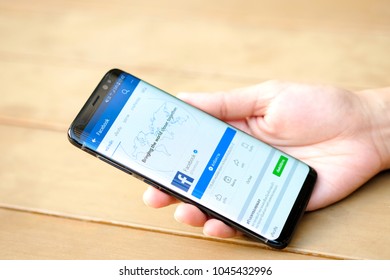 March 14, 2018 Bangkok, Thailand Women use mobile internet application facebook on smartphone Facebook is social networking service.She surf the Internet to get information of the world. - Shutterstock ID 1045432996