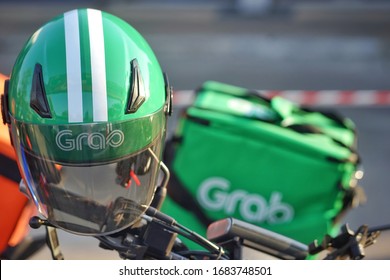 March ,2020 :Grab Food Or Grab Bike . Food Delivery By Motorcle At Bangkok Thailand