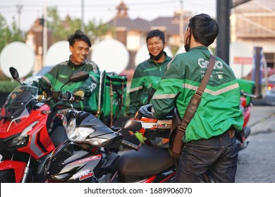 March ,2020 :Grab Food Or Grab Bike . Food Delivery By Motorcle At Bangkok Thailand