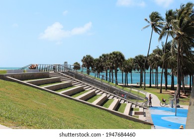 March 2021: Miami Beach, Fl, USA: Outdoor Workout And Water Park With Running And Exercise Steps For People Who Want To Workout Outdoors In South Pointe Park Miami Beach, Florida. Stair Climbing. 