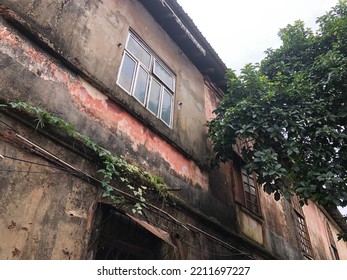 Margao, Goa, India - October 9, 2022: Rare Indo-Portuguese Heritage Building, Over 100 Years Old, Featuring Vintage Architecture, Located In Margao Town, Administrative Capital Of South Goa District.