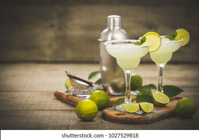 Cocktail Margarita avec chaux et menthe