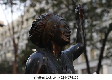 Marielle Franco Statue In Tribute To Murder Councilwoman. Homage To Black Woman, Political Crime Victim. Lesbian, Afro Descendant,  LGBT And Human Rights Activist - Rio De Janeiro, Brazil 07.27.2022