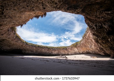 Marietas Islands Hidden Beach on Mexico, Punta de Mita, Nayarit