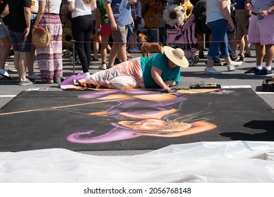 Marietta, Georgia, USA - October 9  2021: Chalktoberfest Festival. Unknown People At Annual Chalk Art  With Craft Beer Festival, Held At The Beautiful Downtown And Historic Marietta Squares.