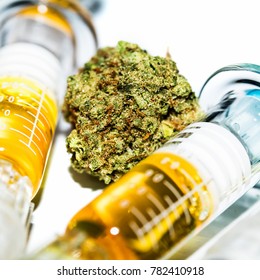 Marijuana Bud And Cannabis Oil 