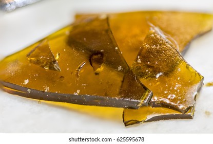 Marijuana Cannabis Concentrate Hash Shatter Wax Stock Photo 625595678 | Shutterstock