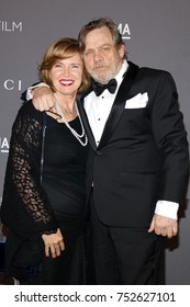 Marilou York And Mark Hamill At The 2017 LACMA Art + Film Gala Held At The LACMA In Los Angeles, USA On November 4, 2017.