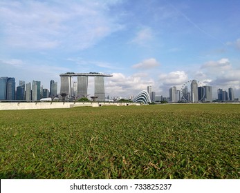 Marina Barrage Singapore : City View Of  Marina Bay Sands At Marina Barrage Park Singapore - Landscape City Travel And Outdoor Scenic 