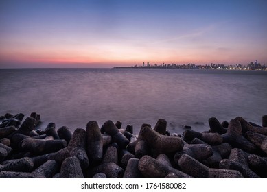 Marine Drive Never Sleeps. Queen's Necklace