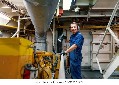 801 Ship electrician Images, Stock Photos & Vectors | Shutterstock