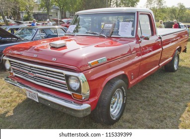 White Classic Ford Truck Images Stock Photos Vectors