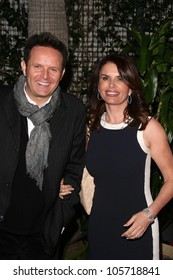 Mark Burnett And Roma Downey  At The Annual Backstage At The Geffen Gala. Geffen Playhouse, Los Angeles, CA. 03-09-09