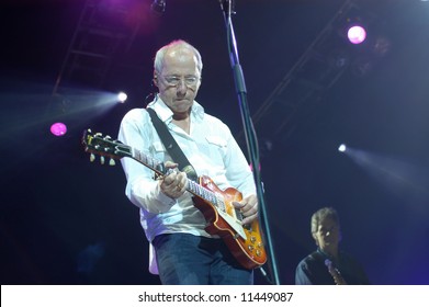 Mark Knopfler - Dire Straits - Editorial, No Release Required