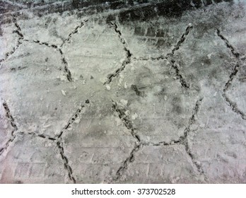 mark of snow chains