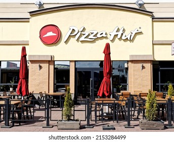 Marki, Poland - May 01, 2022: Pizza Hut Restaurant Front View. Closed Restaurant With Fast Food.