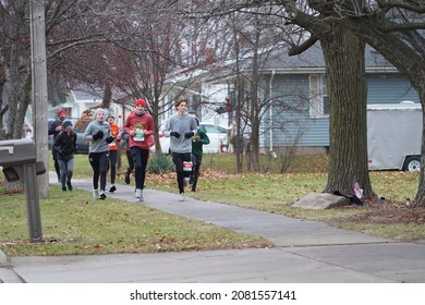 Marshfield, Wisconsin USA - November 25th, 2021: Festival Foods Held Their Annual Turkey Trot Run For Thanksgiving 2021. 