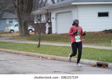 Marshfield, Wisconsin USA - November 25th, 2021: Festival Foods Held Their Annual Turkey Trot Run For Thanksgiving 2021. 