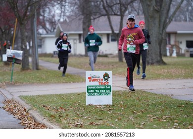 Marshfield, Wisconsin USA - November 25th, 2021: Festival Foods Held Their Annual Turkey Trot Run For Thanksgiving 2021. 