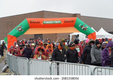 Marshfield, Wisconsin USA - November 25th, 2021: Festival Foods Held Their Annual Turkey Trot Run For Thanksgiving 2021. 