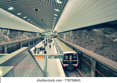 Marta - Metropolitan Atlanta Rapid Transit Authority - Underground Train Station In Atlanta Georgia,  11/16/2016