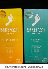 Martinez, Ga USA - 11 30 21: Barefoot On Tap Wine In A Box